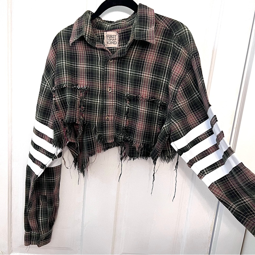 LF Furst Of A Kind Cropped Flannel